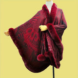 Luxurious Peacock Flower Pattern Cardigan Poncho - Soft Faux Fur Collar, Edge Shawl, Vintage-Inspired, Thickened Warm, Large Cloak for Autumn and Winter - Perfect for Outdoor Activities and Daily Wear