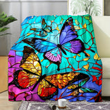 1pc Vibrant Butterfly Pattern Soft Fuzzy Lightweight Flannel Fleece Throw Blanket - Cozy, Warm, and Versatile for Adult Halloween Decor, Perfect for Couch, Bed, Sofa, and Chair - Ideal for Indoor and Outdoor Use