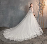 2023 Chinese Wedding Dress With Long Cap Lace Wedding Gown With Long Train Embroidery Princess Plus Szie Bridal Dress