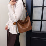 GREATNFB 2025 This year's popular bag women's large-capacity armpit bag popular new retro trendy versatile shoulder bag commuter bucket bag