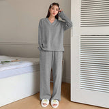 GREATNFB 2025 popular autumn and winter,  New  simple loungewear suit can be worn outside, loose and comfortable two-piece set for women