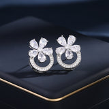 2025 S925 silver needle niche design sense temperament versatile spring and summer new high-end sense simple fresh temperament flower stud earrings