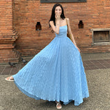 2025 Super fairy design sense, summer waves, blue pure desire wind, holiday wind, backless waist and thin big skirt, suspender dress