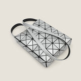 2025 Japanese small square box geometric diamond bag popular new mobile phone bag fashionable mini tote shoulder messenger bag