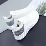 Cross-Border New Arrival Spring and Summer Women's Fly-Knit Sneakers Fashionable All-Match Running Shoes Mesh Breathable Casual Female Students