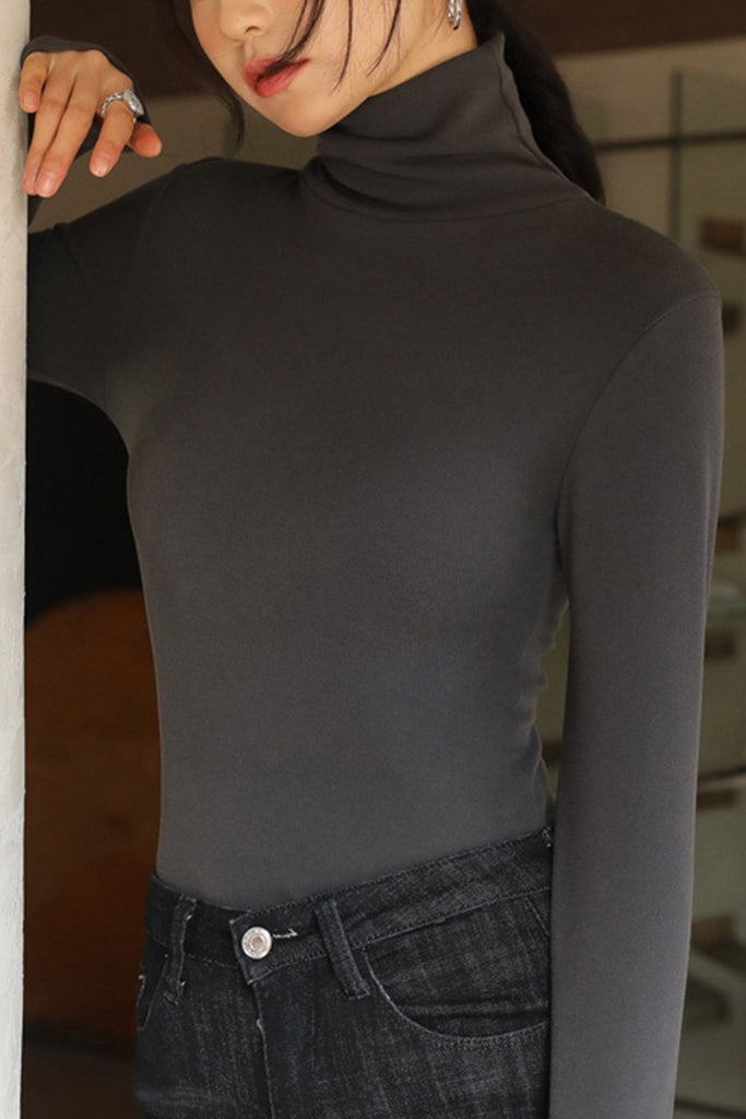 Greatnfb Solid Color Long Sleeve Turtleneck Top